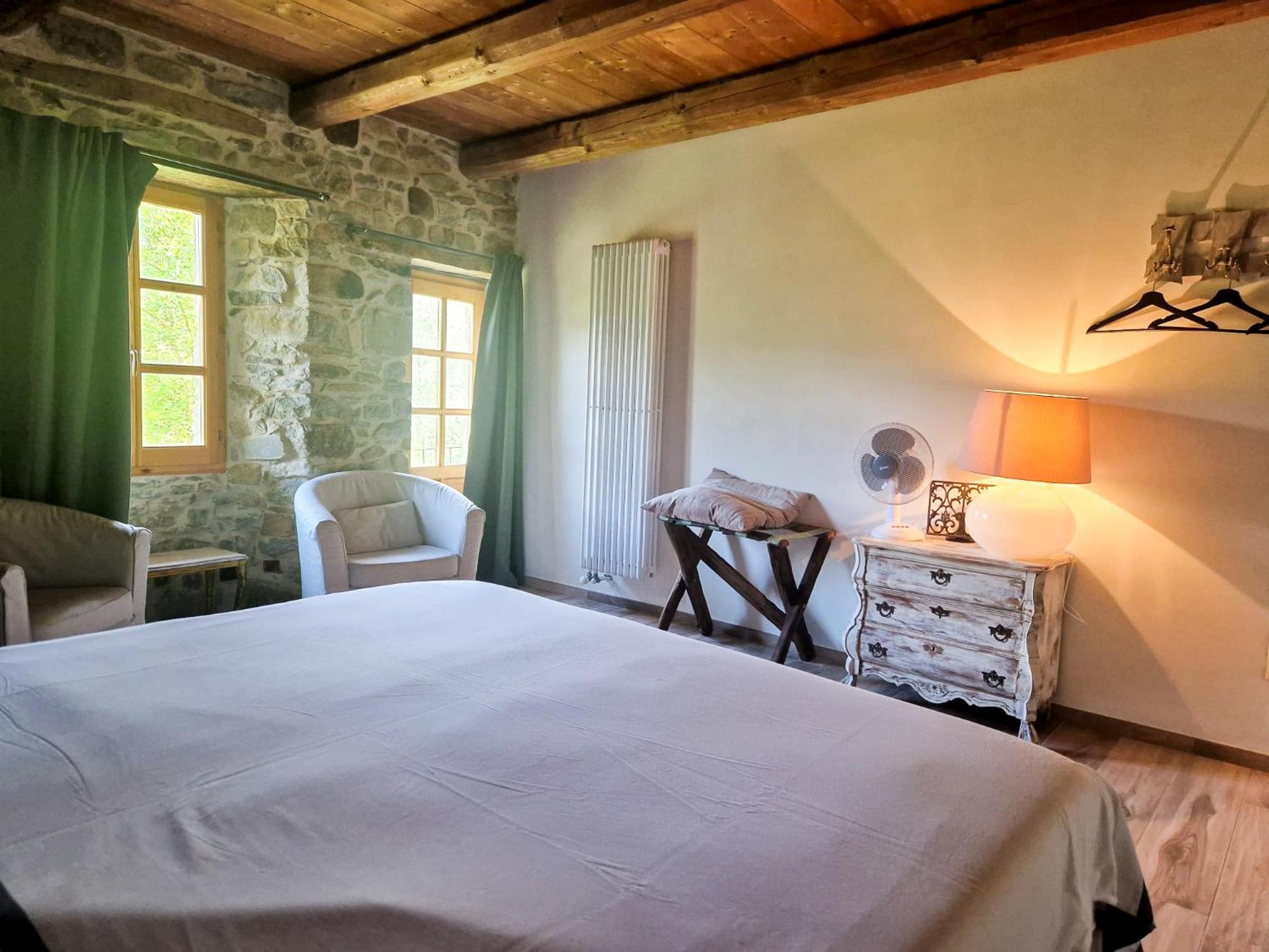 B&B Barbaia Levice Exteriör bild
