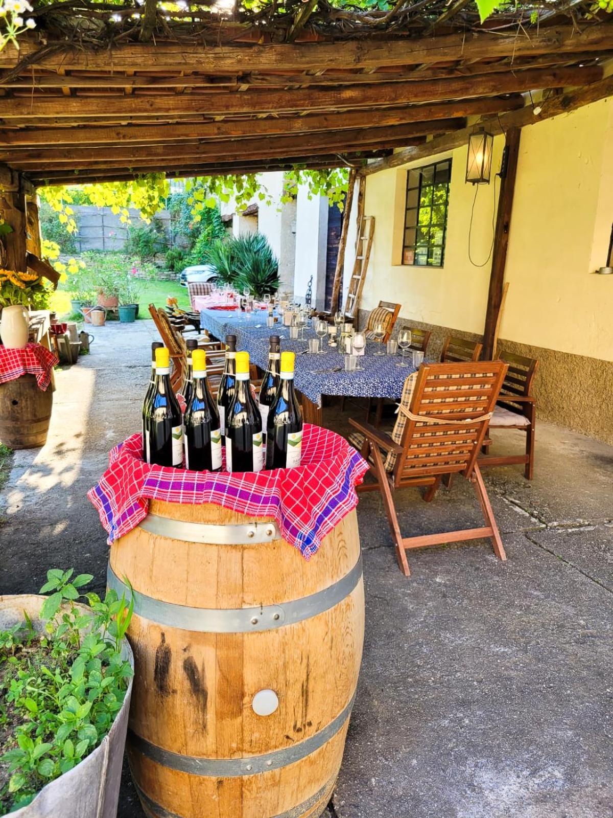 B&B Barbaia Levice Exteriör bild